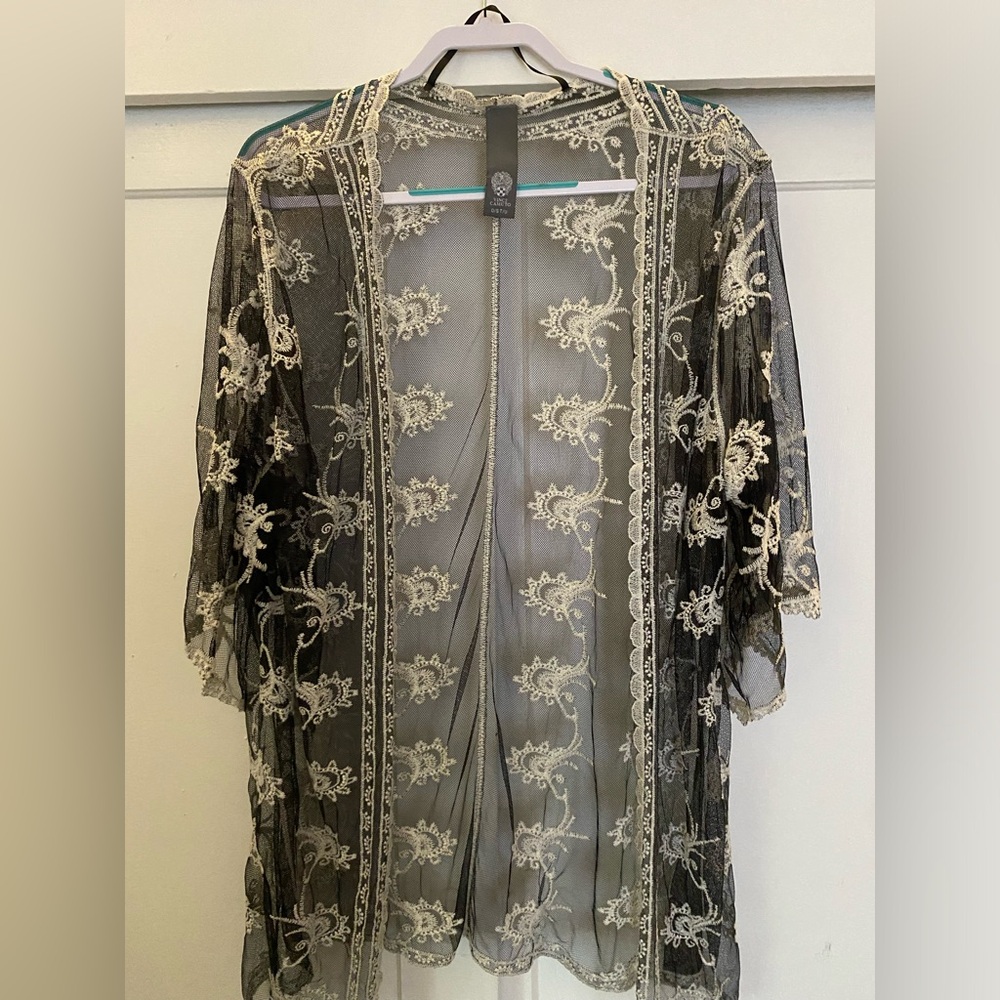 Vince Camuto Kimono